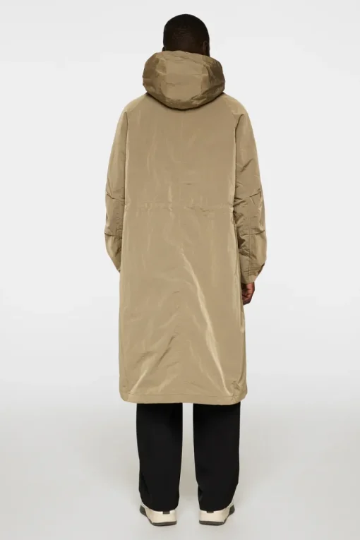 Jackets|Outerwear<J.Lindeberg Remy 2 Tone Raincoat BatiqueKhaki